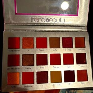 Eyeshadow Palette - Bold Colors